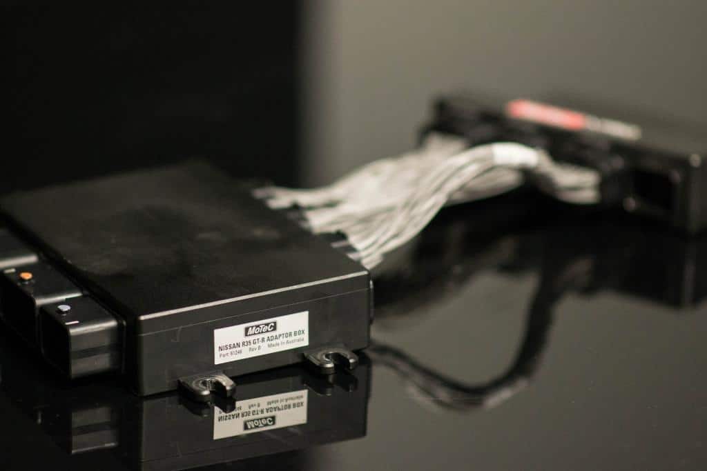 MOTEC Nissan R35 GTR M1 Plug In ECU - Image 2